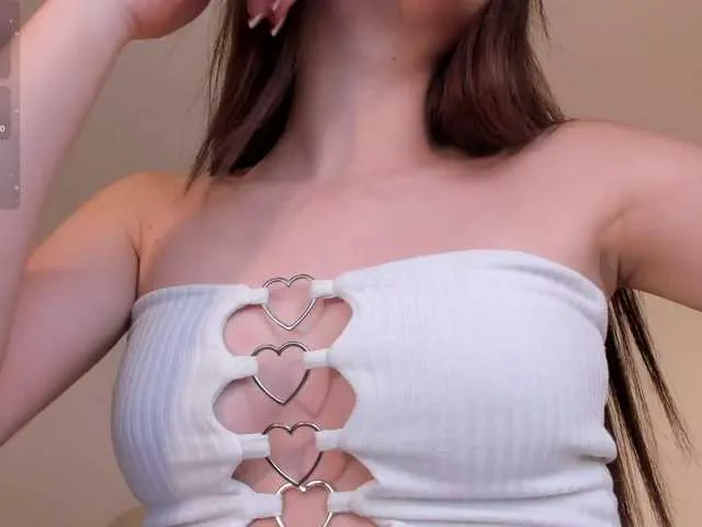 Live sex webcam photo for LaiaAnderson #291071493