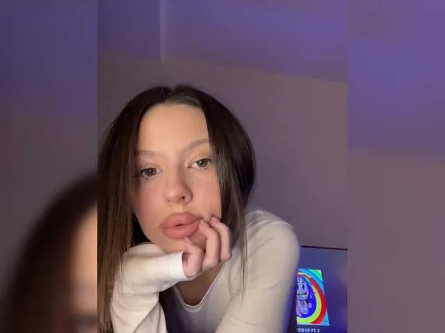 Live sex webcam photo for LalaTorrres #291023838