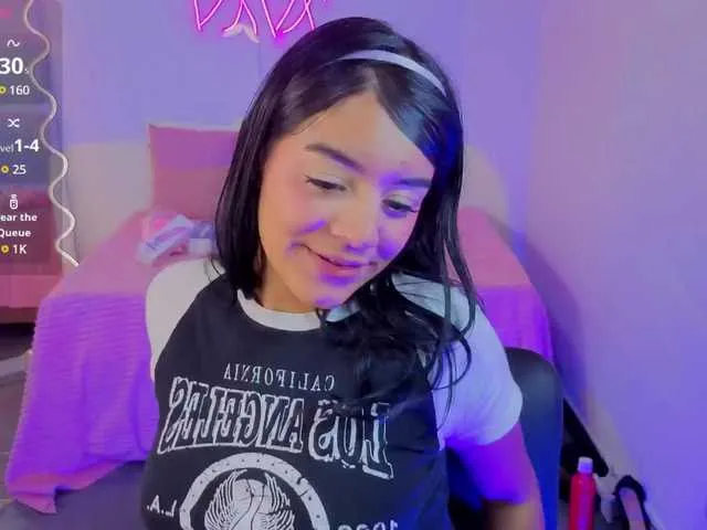 Live sex webcam photo for Lalalutsy-tay #291426539