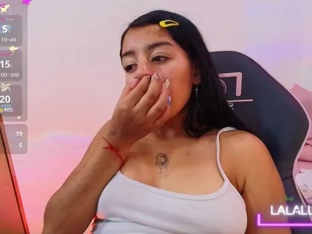 Live sex webcam photo for Lalalutsy-tay #291658752