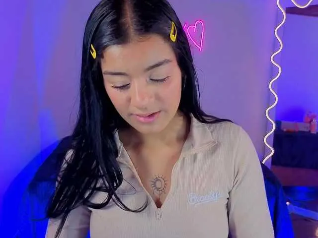 Live sex webcam photo for Lalalutsy-tay #291713992