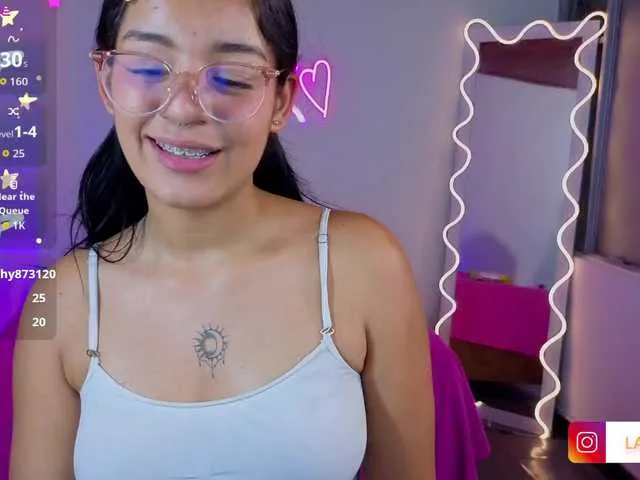 Live sex webcam photo for Lalalutsy-tay #291825865