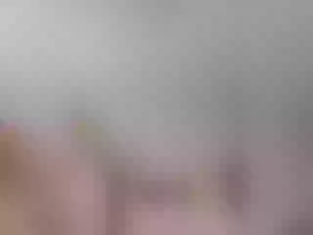 Live sex webcam photo for LaliaMia #292188609