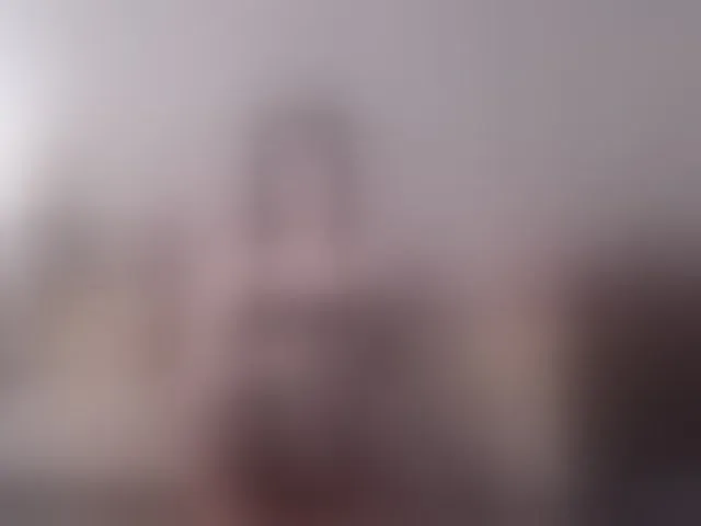 Live sex webcam photo for LaliaMia #292300077