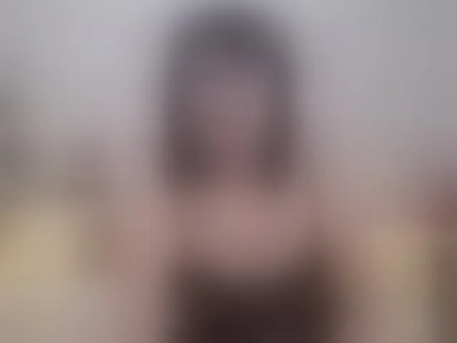 Live sex webcam photo for LaliaMia #292306398