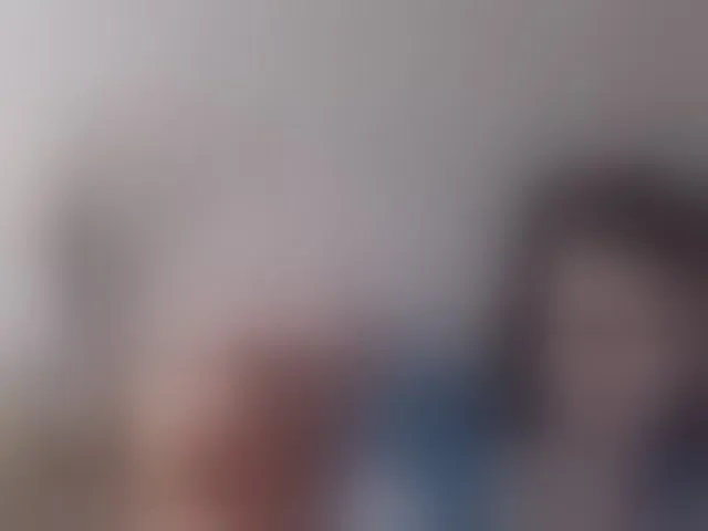 Live sex webcam photo for LaliaMia #292745919