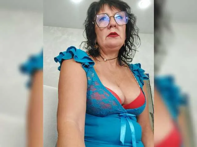 Live sex webcam photo for LaliaMia #294272962
