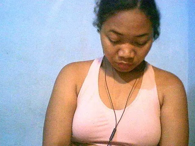 Live sex webcam photo for Lally23 #276463169