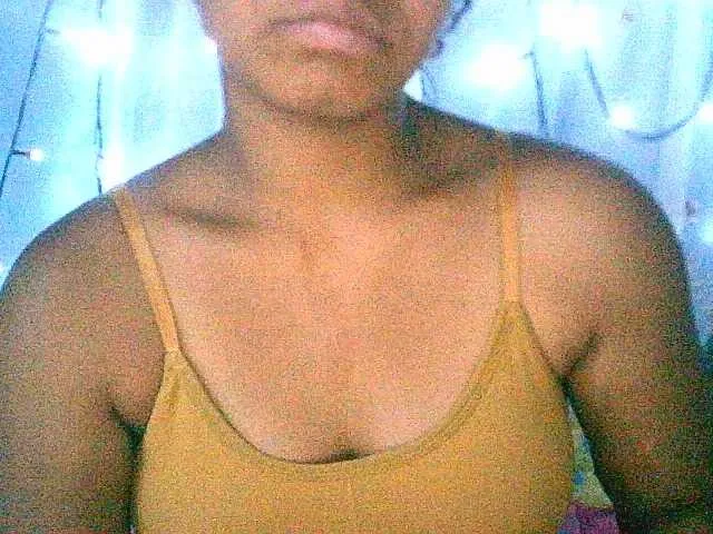 Live sex webcam photo for Lally23 #276594126