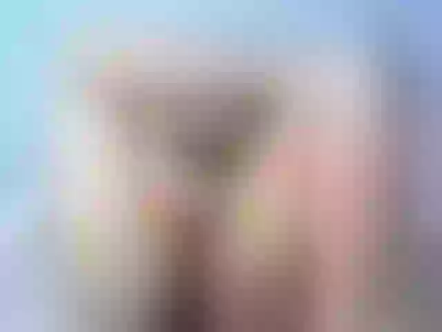 Live sex webcam photo for Lally23 #276924535