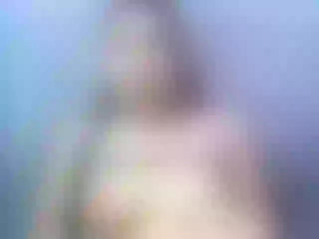 Live sex webcam photo for Lally23 #277103424