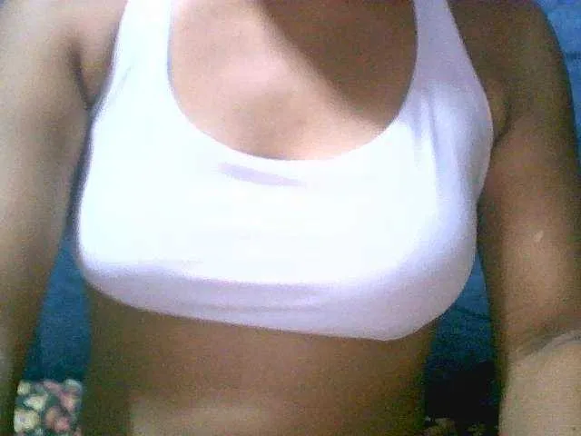 Live sex webcam photo for Lally23 #277202084