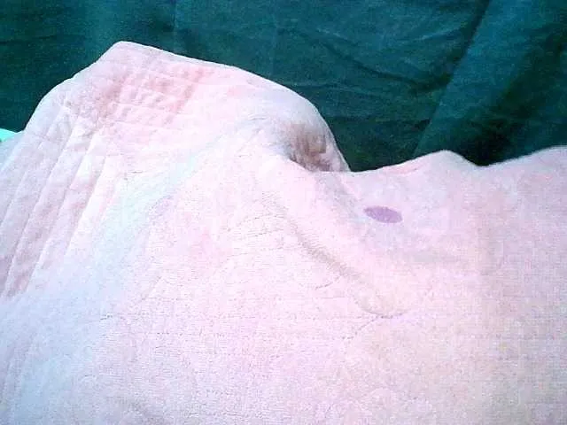 Live sex webcam photo for Lally23 #277218322