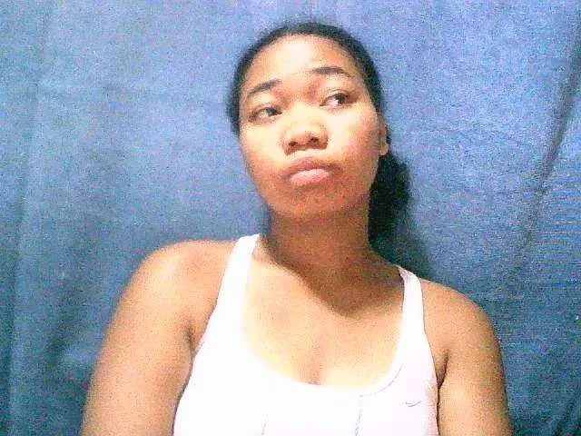 Live sex webcam photo for Lally23 #277276332
