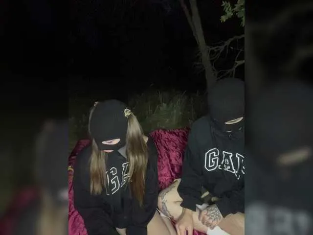 Live sex webcam photo for LallyRose #291444063