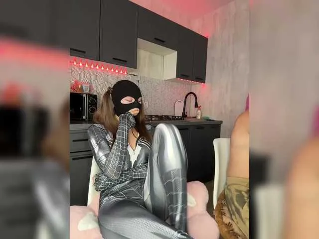 Live sex webcam photo for LallyRose #292207449