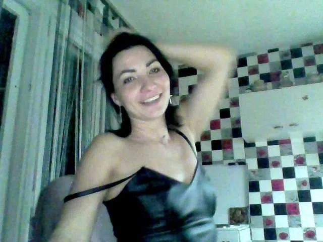 Live sex webcam photo for LalyStatler #272027750