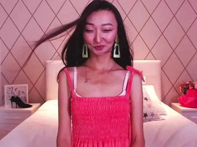 Live sex webcam photo for LanHoau #273596154