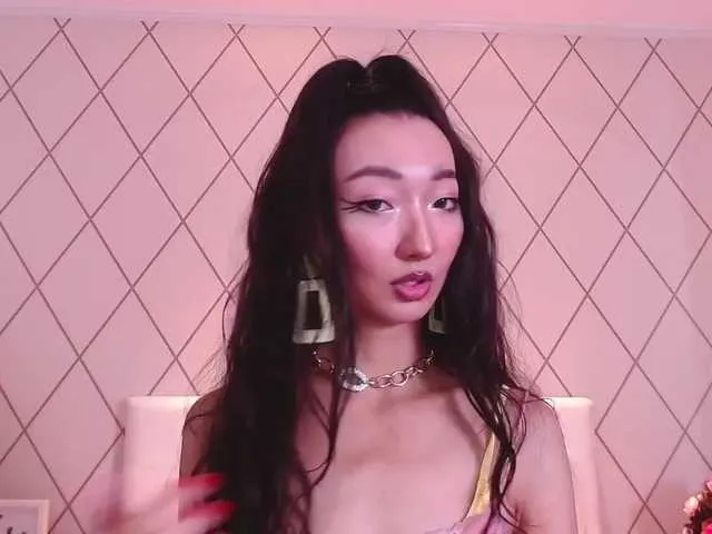 Live sex webcam photo for LanHoau #274060142