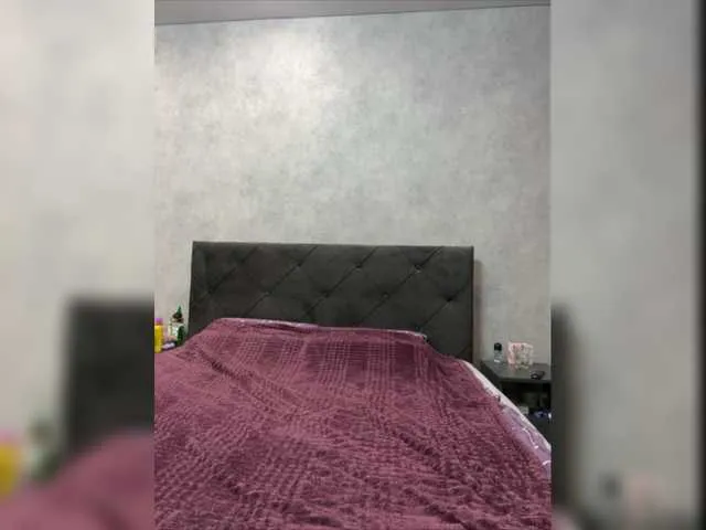 Live sex webcam photo for Lana-Rhoades #275693848