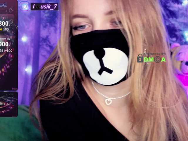 Live sex webcam photo for Lana-Sex #276752523