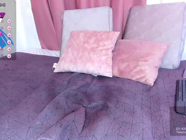 Live sex webcam photo for Lana-Stone #277075164