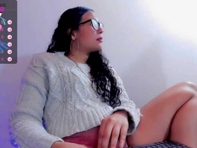 Live sex webcam photo for Lana-Stone #277129877