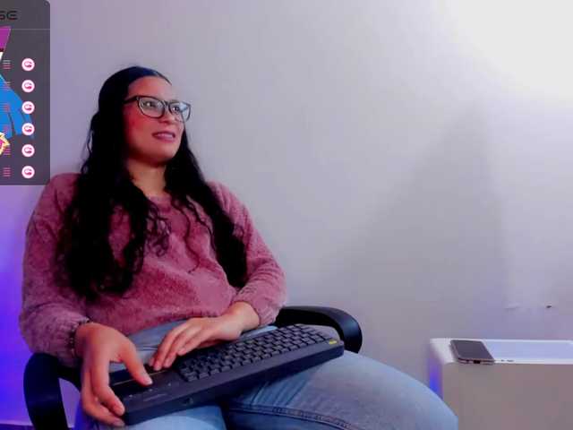 Live sex webcam photo for Lana-Stone #277136998