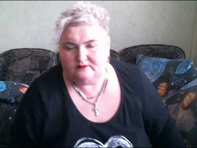 Live sex webcam photo for Lana0005 #290560848
