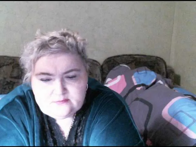 Live sex webcam photo for Lana0005 #291085975