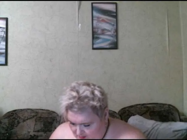 Live sex webcam photo for Lana0005 #291146825