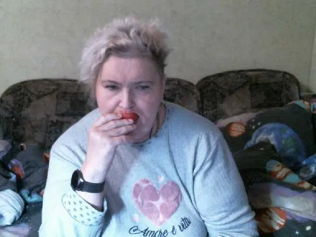 Live sex webcam photo for Lana0005 #292069359