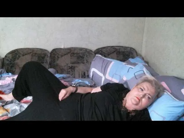 Live sex webcam photo for Lana0005 #294023284