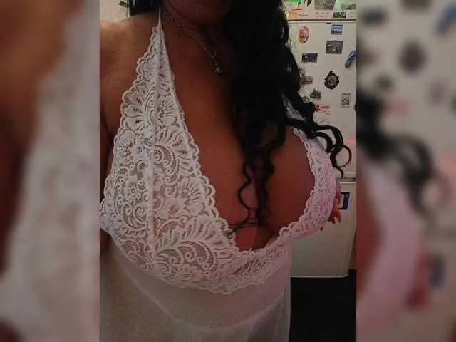 Live sex webcam photo for Lana1973 #294265793