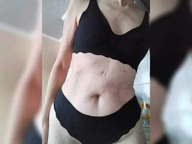 Live sex webcam photo for Lana503 #290690901