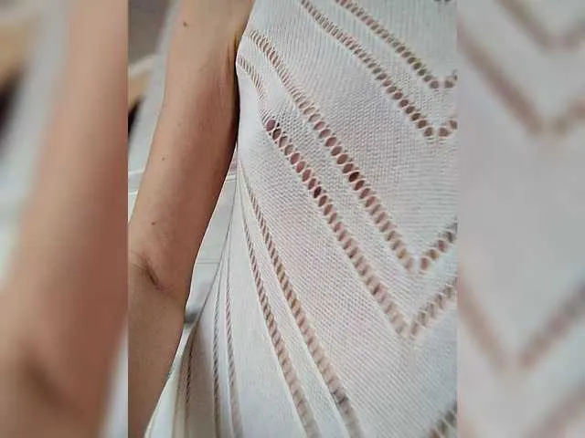 Live sex webcam photo for Lana503 #291743759