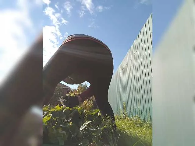 Live sex webcam photo for Lana503 #291933750