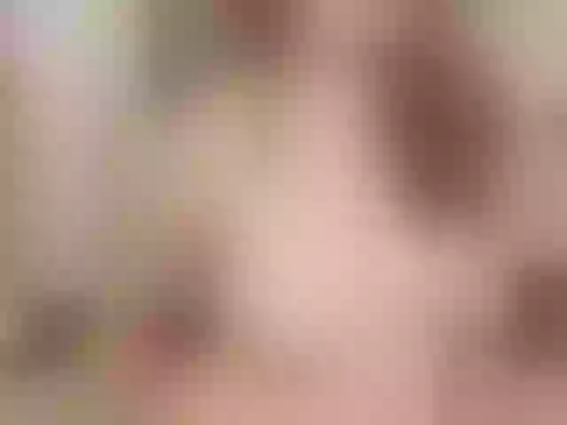 Live sex webcam photo for LanaLeee #276617330