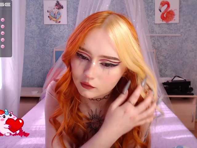 Live sex webcam photo for LanaLoyyy #273138165