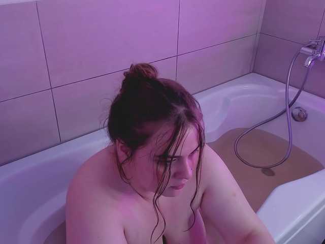 Live sex webcam photo for LanaSolo #274227751