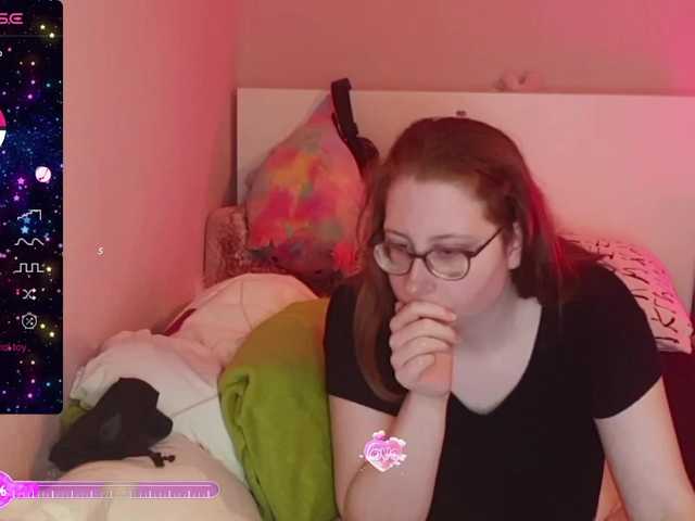 Live sex webcam photo for LanaSweet99 #277641314