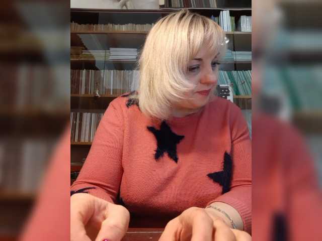Live sex webcam photo for LanaSwet #272239087