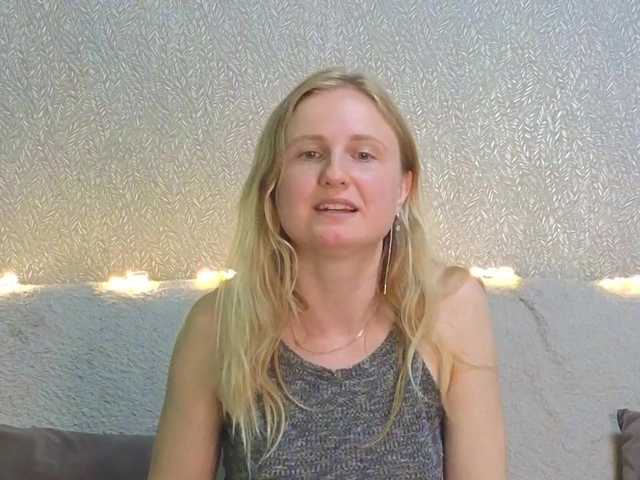 Live sex webcam photo for LanaviSmithe #278133527