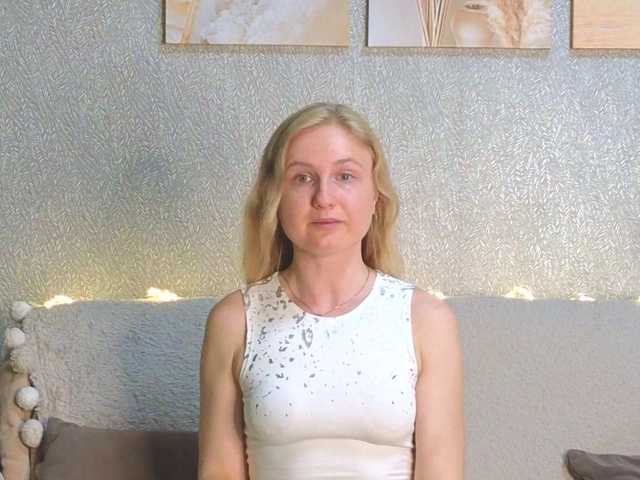 Live sex webcam photo for LanaviSmithe #278217963