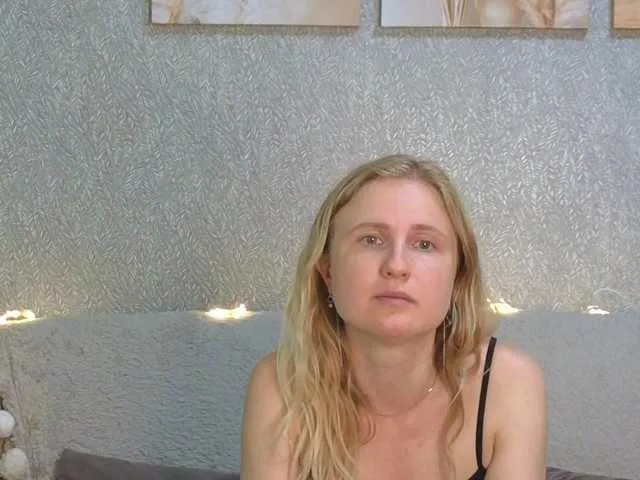 Live sex webcam photo for LanaviSmithe #278229234