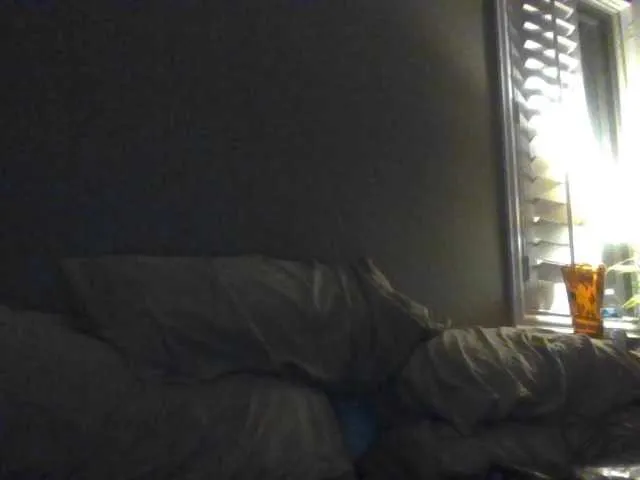 Live sex webcam photo for LanceLine702 #277990391