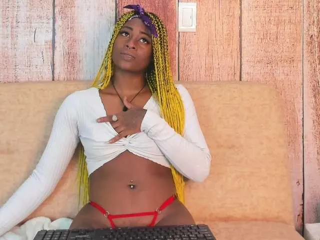 Live sex webcam photo for LanirTahurtt #271704234