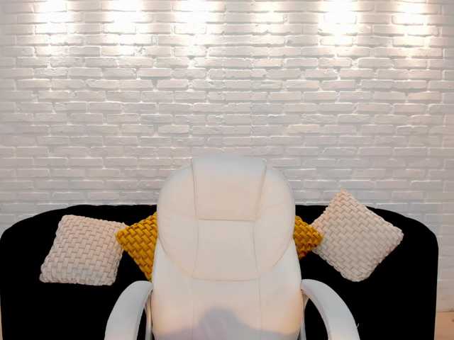 Live sex webcam photo for LannaSummer #272677042