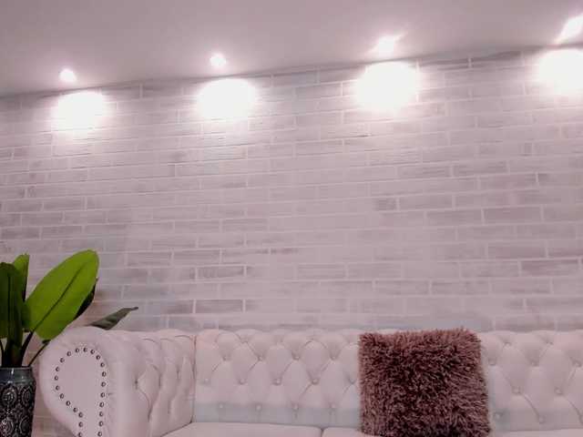 Live sex webcam photo for LannaSummer #274406971