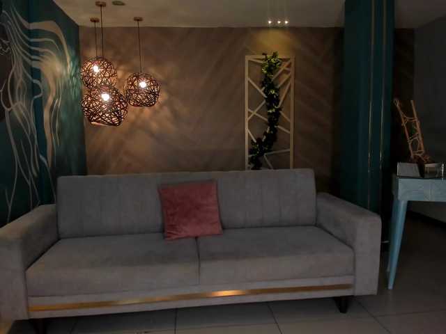 Live sex webcam photo for LannaSummer #275714653